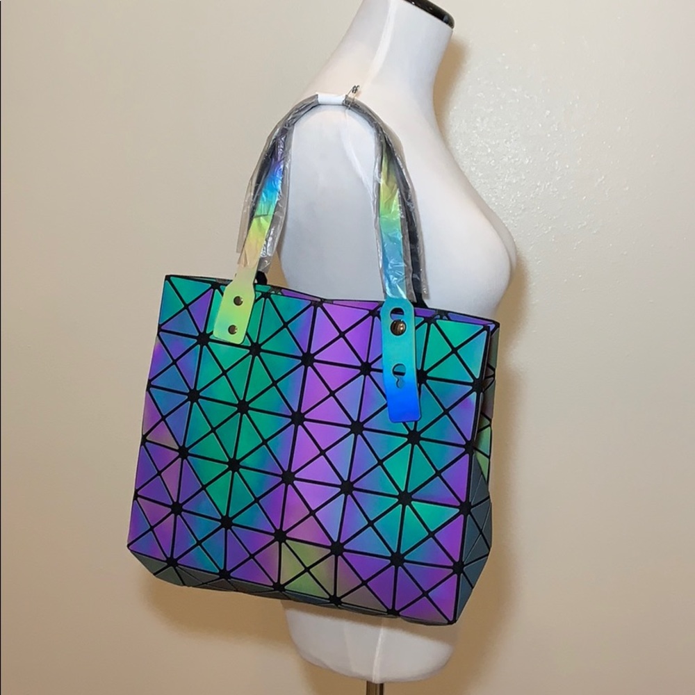 Brand new Iridescent Geometric Shoulder Bag